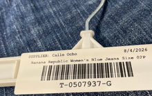 Load image into Gallery viewer, Banana Republic Womens Blue Denim Stretch Pockets Bootcut Jeans Size 02P
