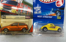Load image into Gallery viewer, Hot Wheels & Matchbox Collection Multicolor Die-Cast Car Toy Lot Of 7 Pieces