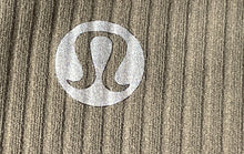 Load image into Gallery viewer, Lululemon Womens Green Regular Fit Pull-On Skinny Leg Ankle Leggings Size 6