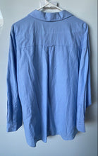 Load image into Gallery viewer, Old Navy Womens Blue Cotton Boyfriend Oversized Button-Up Shirt Size Large