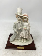 Load image into Gallery viewer, A Belcari Bridal Series Bride Groom Wedding Couple Figurine Collectible
