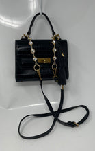 Load image into Gallery viewer, Steve Madden Womens Black Croc-Embossed Inner Pockets Turn Lock Crossbody Purse