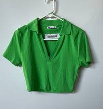 Load image into Gallery viewer, Zara Womens Green Knitted Short Sleeve Collared Polo Cropped Top Size L
