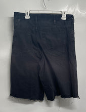 Load image into Gallery viewer, Zara Mens Black Dark Wash Stretch Pockets Jean Cut-Off Bermuda Shorts Size 34