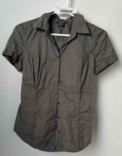 Load image into Gallery viewer, Armani Exchange Womens Gray Short Sleeve Collared Button-Up Shirt Size XS
