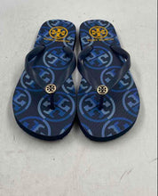 Load image into Gallery viewer, Authentic Tory Burch Womens Blue Printed Slip-On Flip-Flop Sandals Size 5M