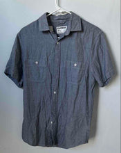 Load image into Gallery viewer, Express Mens Blue Short Sleeve Slim Fit Soft Wash Button-Up Shirt Size Small