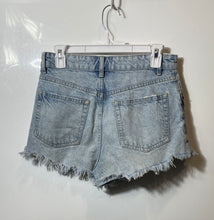 Load image into Gallery viewer, Zara Womens Blue Denim Medium Wash Raw Hem Pockets Cut-Off Shorts Size 4