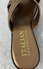 Load image into Gallery viewer, Italian Shoemakers Womens Kenny Bronze-Tone Open Toe Slip-On Slide Sandals Sz 7