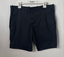 Load image into Gallery viewer, Perry Ellis Mens Blue Stretch Pockets Flat Front Chino Shorts Size 36