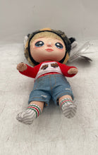 Load image into Gallery viewer, Na! Na! Na! Surprise Kids Multicolor Series 1 CJ Cuddles 7 In Soft Fashion Doll