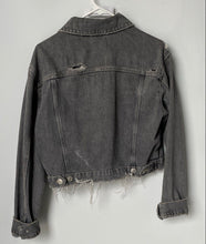 Load image into Gallery viewer, Zara Womens Gray Denim Long Sleeve Button Front Cropped Jacket Size Small