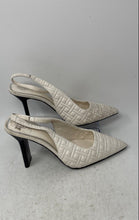 Load image into Gallery viewer, Vince Camuto Womens Baneet White Black Quilted High Slingback Heels Size 11 M
