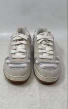 Load image into Gallery viewer, Reebok Mens BB4000 2 100202934 Beige Gray Striped Lace-Up Sneakers Shoes Size 7