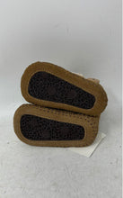 Load image into Gallery viewer, UGG Unisex Baby Lemmy II 1018136I Brown Suede Sheepskin Booties Size 0/1 W/ Tag