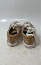 Load image into Gallery viewer, Michael Kors Womens Light Brown Signature Print Sneaker Shoes Size 5