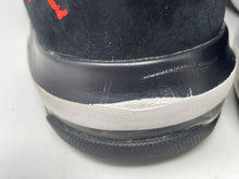 Load image into Gallery viewer, Authentic Nike Boys Air Jordan Max Aura Black White Sneaker Shoes Sz 7Y Damaged