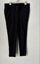Load image into Gallery viewer, Lululemon Womens Black Flat Front Straight Leg Pockets Ankle Pants Size 32