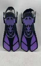Load image into Gallery viewer, Zeeporte Black Purple 4 Pieces Tempered Glass Mask Fins & Travel Bag Snorkel Set