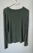 Load image into Gallery viewer, Express Womens Green Long Sleeve Crew Neck Regular Fit Pullover T-Shirt Size S