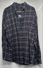 Load image into Gallery viewer, St. John's Bay Mens Green Blue Plaid Flannel Cotton Button-Up Shirt Size Large