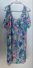 Load image into Gallery viewer, Lilly Pulitzer Womens Multicolor Floral Print Scoop Neck Shift Dress Size M