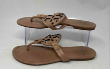 Load image into Gallery viewer, Authentic Tory Burch Womens Miller Beige Flip-Flop Sandals Size 7.5M Damaged