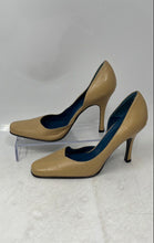 Load image into Gallery viewer, Charles David Womens Beige Leather Square Toe High Pump Heels Size 7.5B