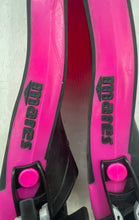 Load image into Gallery viewer, Mares Avanti Quattro Pink Black Open Heel Bungee Scuba Diving Fins Size Small