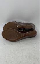 Load image into Gallery viewer, Italian Shoemakers Womens Gold-Tone Open Toe Wedge Heel Strappy Sandals Size 9M