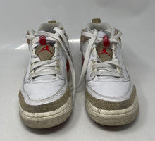 Load image into Gallery viewer, Authentic Nike Boys Air Jordan Spizike Low Red White Sneaker Shoes Size 5Y Worn