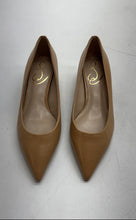 Load image into Gallery viewer, Sam Edelman Womens Franci Light Brown Leather Pointed Toe Kitten Pump Heels Sz 5