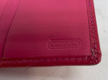 Load image into Gallery viewer, Coach Womens Printed Wallet