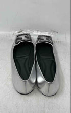 Load image into Gallery viewer, Sarto Womens A-Flexa Amaya Silver Rhinestone Slip-On Ballet Flats Size 5 M