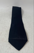Load image into Gallery viewer, Milano Uomo Mens Black Silk Adjustable Keeper Loop Formal Pointed Tie