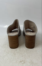 Load image into Gallery viewer, Kenneth Cole Womens Karolina Gray Open-Toe Slip-On Block Mule Heels Size 6