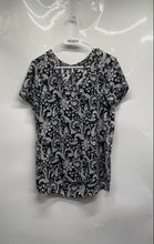 Load image into Gallery viewer, Express Womens Black White Paisley Print Short Sleeve Blouse Top Size Medium