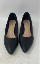 Load image into Gallery viewer, Clarks Womens Teresa Step 26167386 Black Leather Pointed Toe Pump Heels Size 9M