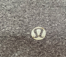 Load image into Gallery viewer, Lululemon Womens Gray Heather Short Sleeve Activewear T-Shirt Size Medium