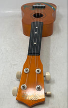 Load image into Gallery viewer, Hilo Hawaiian Model 2649 Light Brown Folk & World Soprano Ukulele