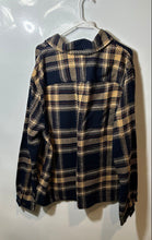 Load image into Gallery viewer, Express Mens Black Beige Plaid Flannel Collared Long Sleeve Shirt Jacket Size L