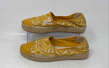 Load image into Gallery viewer, Aldo Womens Yellow Beige Embroidered Slip-On Espadrille Flats Size 7.5