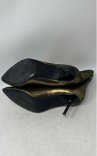 Load image into Gallery viewer, Zara Womens Golden Pointed Toe Pull-On Stiletto Ankle Booties Size 37