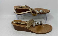 Load image into Gallery viewer, La Conchiglia Positano Womens Gold-Tone Leather Embellished Thong Sandals Sz 39
