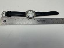 Load image into Gallery viewer, On-Time Men's Silver Tone Watch. Weight 28g