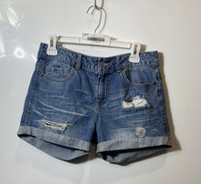 Load image into Gallery viewer, Forever 21 Womens Blue Denim Distressed Cuffed Stretch Boyfriend Shorts Size 27