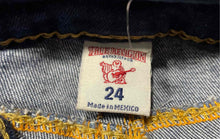 Load image into Gallery viewer, True Religion Womens Blue Denim Medium Wash Pockets Bootcut Jeans Size 24