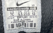 Load image into Gallery viewer, Nike Kids Woodside 2 ACG 524874-001 Black Lace-Up Hiking Shoes Size 7C