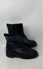 Load image into Gallery viewer, Kickers Womens Black Leather Side Zip Round Toe Ankle Boots Size EUR 39