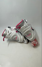 Load image into Gallery viewer, Lake Placid Womens White And Pink Ratchet Buckle Ankle Ice Skates